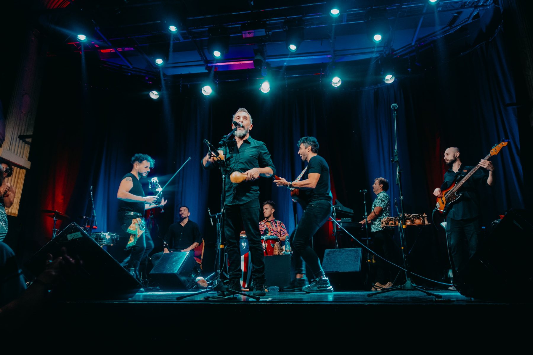 Calle Vapor en Madrid: el son cubano que Córdoba le devuelve a Europa 2 Calle Vapor en concierto
