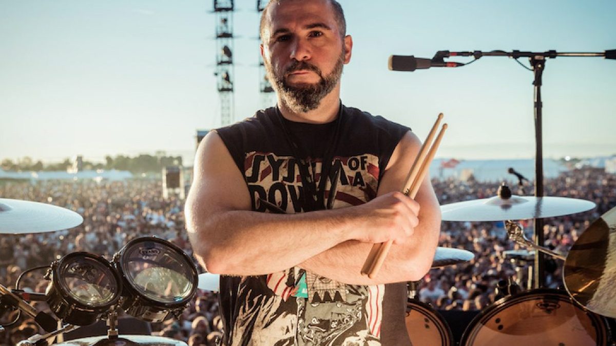 El va y viene de System of a Down: La vigencia de un gigante en los escenarios 4 dolm